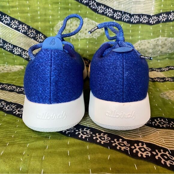 Allbirds Sam's Club Exclusive Wool Blue/ White Runners Size 8 - Picture 4 of 13